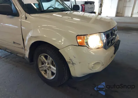 2009 Ford Escape Hybrid из США, поврежденный, VIN 1FMCU59319KB25744